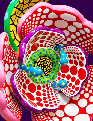 Yayoi Kusama: I Spend Each Day Embracing Flowers-cover